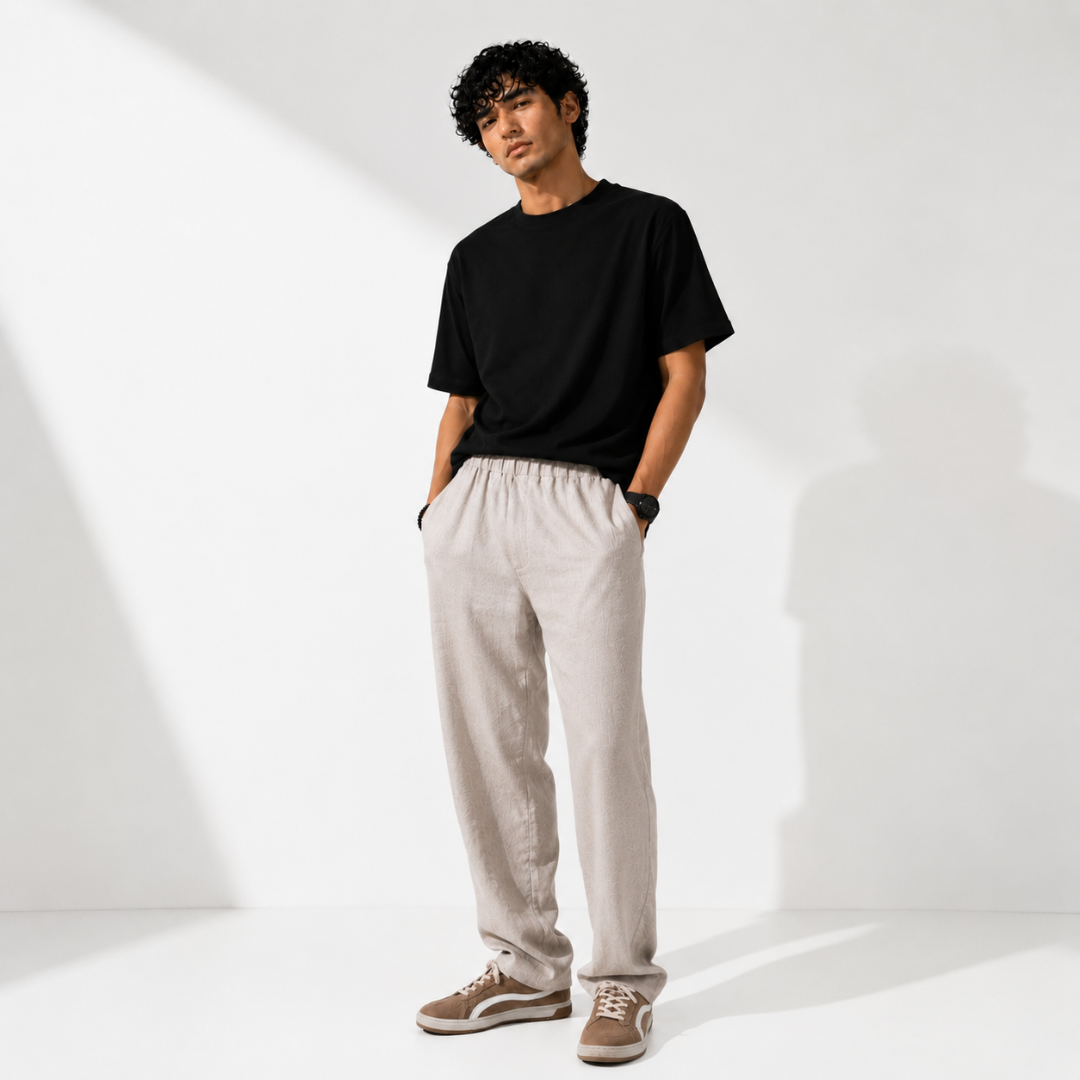 Furaaq Essential Tee – Black
